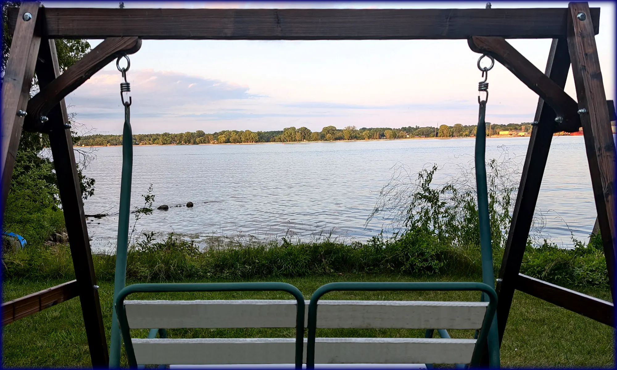 A swing at Cliff Dwellers Resort